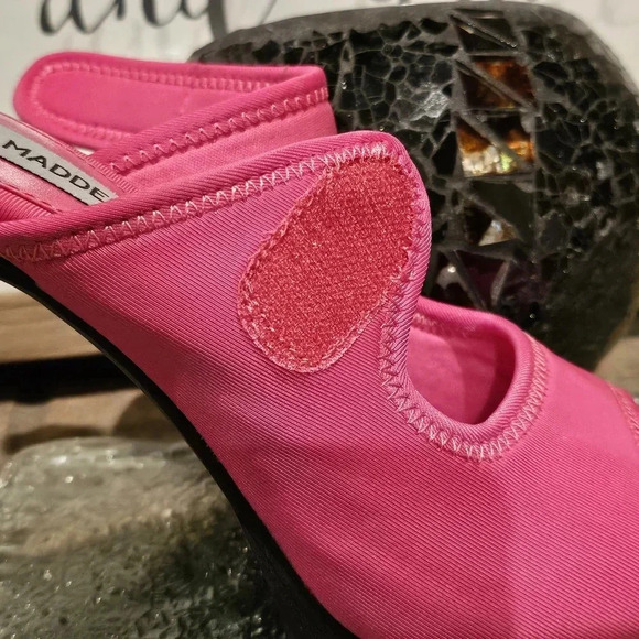 Steve Madden Voided Hot Pink Stiletto Heel Squared Open Toe Heels Sz 6 - Picture 7 of 10